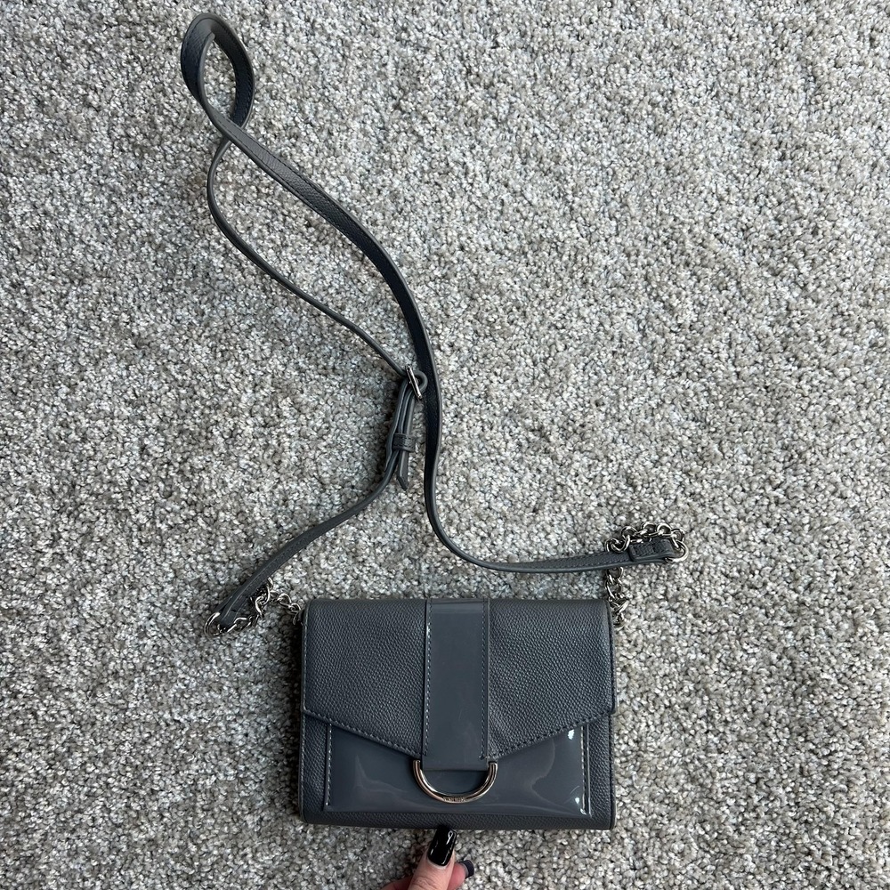 Nine West Crossbody Bag Womens Mini Gray Faux Leather Patent Chain Shoulder